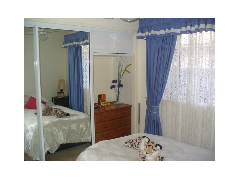 4 Deegan Court, Avenell Heights QLD 4670