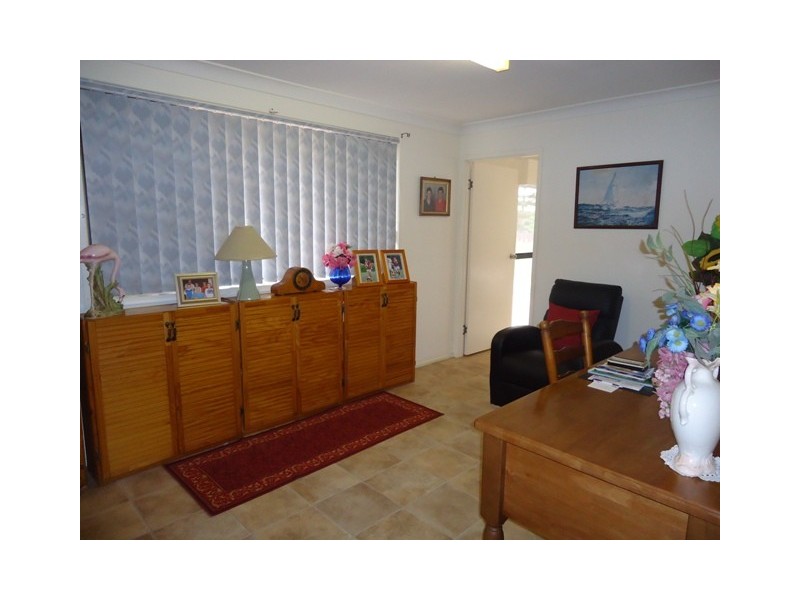 4 Deegan Court, Avenell Heights QLD 4670