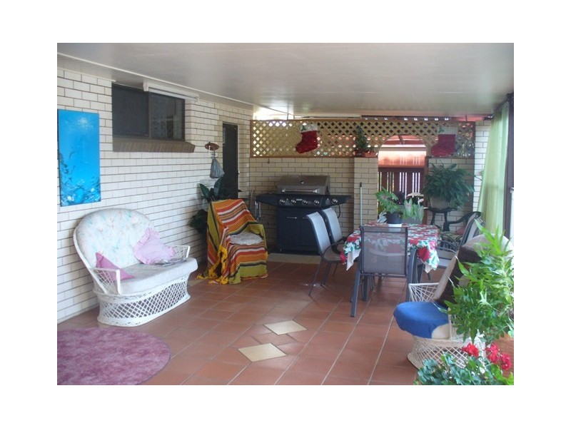 4 Deegan Court, Avenell Heights QLD 4670