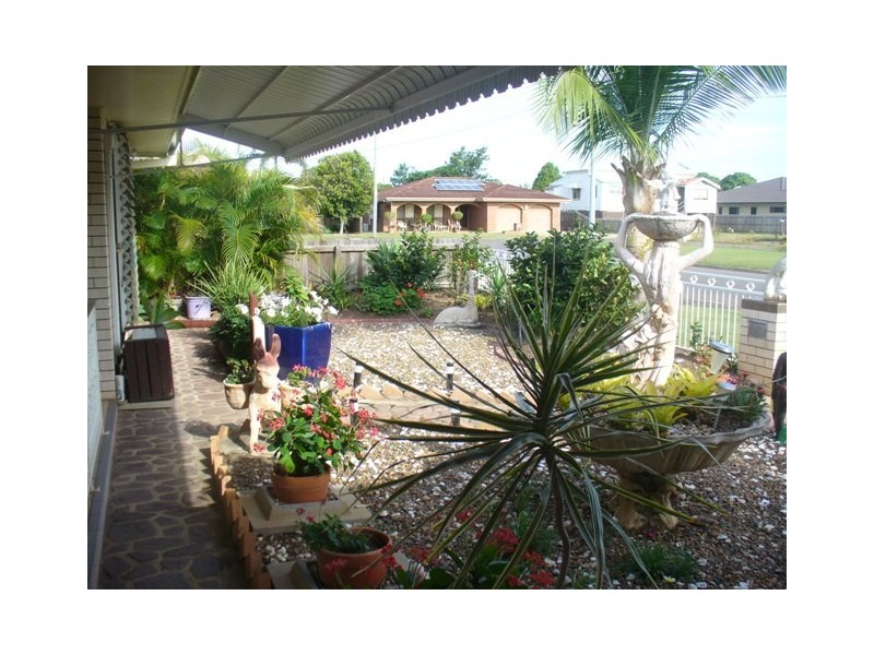 4 Deegan Court, Avenell Heights QLD 4670