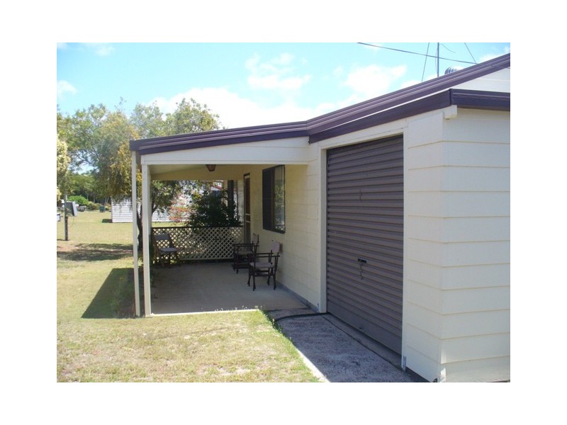 9 Wattle Street, Winfield QLD 4670