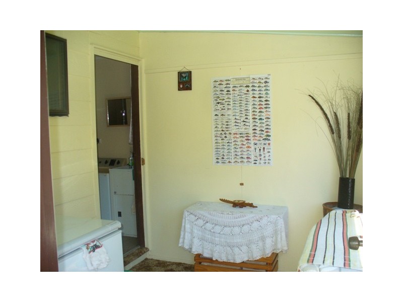 9 Wattle Street, Winfield QLD 4670