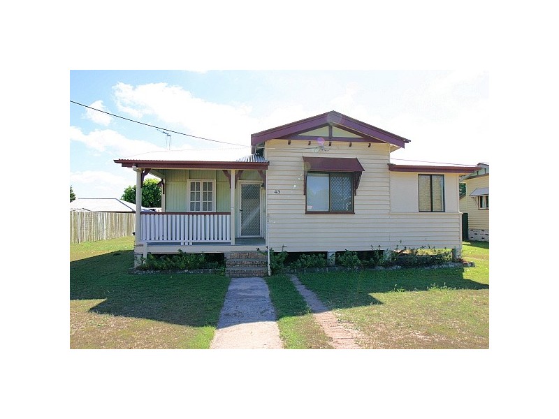 43 Beatrice St, Walkervale QLD 4670