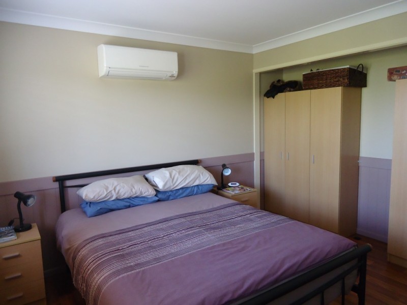 4 Pangola Street, Winfield QLD 4670