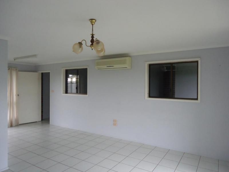 2 Laurel Street, Gooburrum QLD 4670
