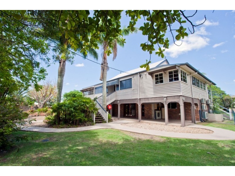 2 Normanby Square, Bundaberg South QLD 4670