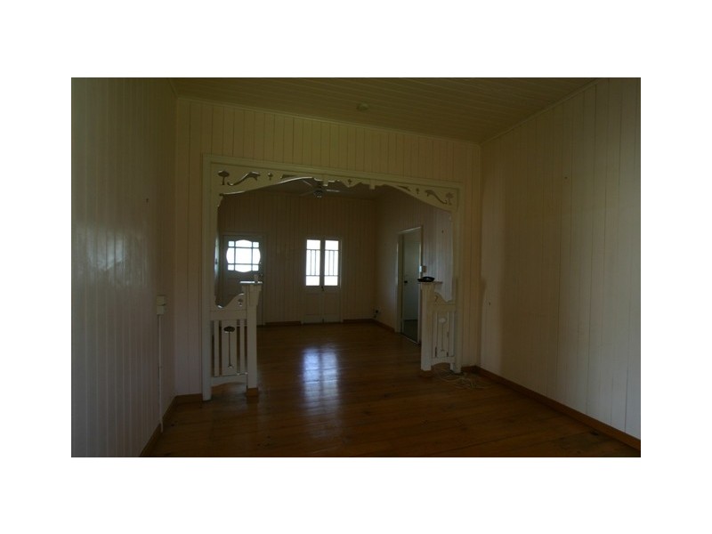 104a WALKER ST, Norville QLD 4670