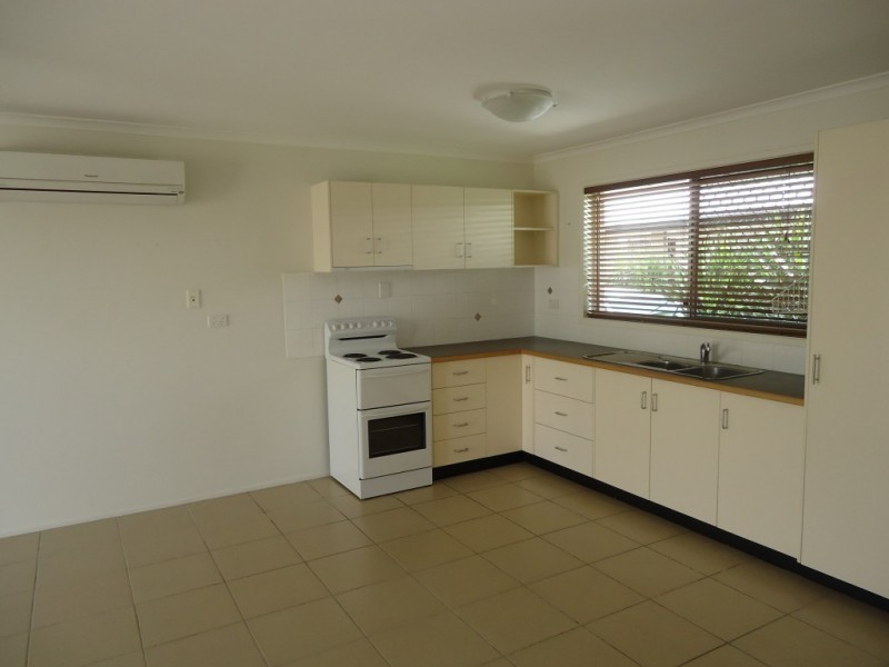 9/6a Dunn Road, Avenell Heights QLD 4670