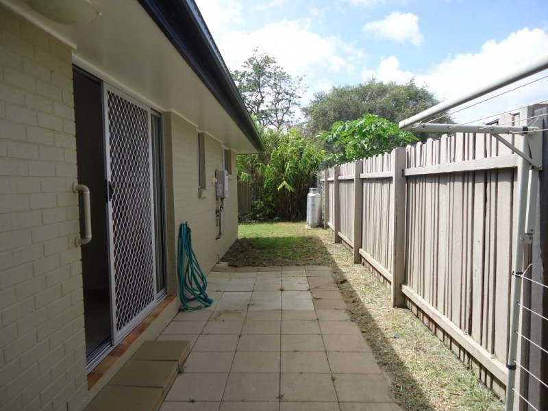 9/6a Dunn Road, Avenell Heights QLD 4670