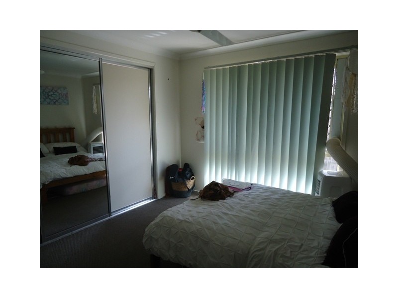 1/57 Sinclair Street, Avenell Heights QLD 4670