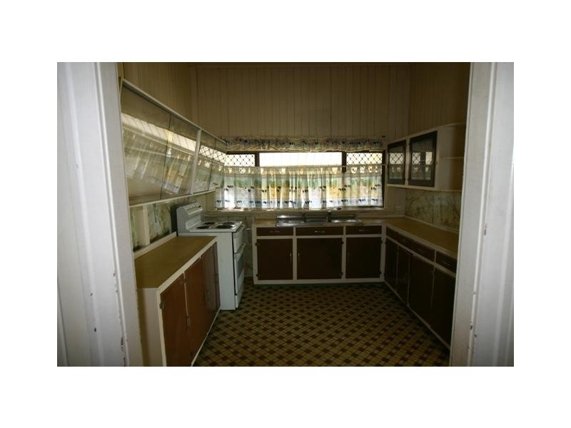 142 Barolin St, Walkervale QLD 4670