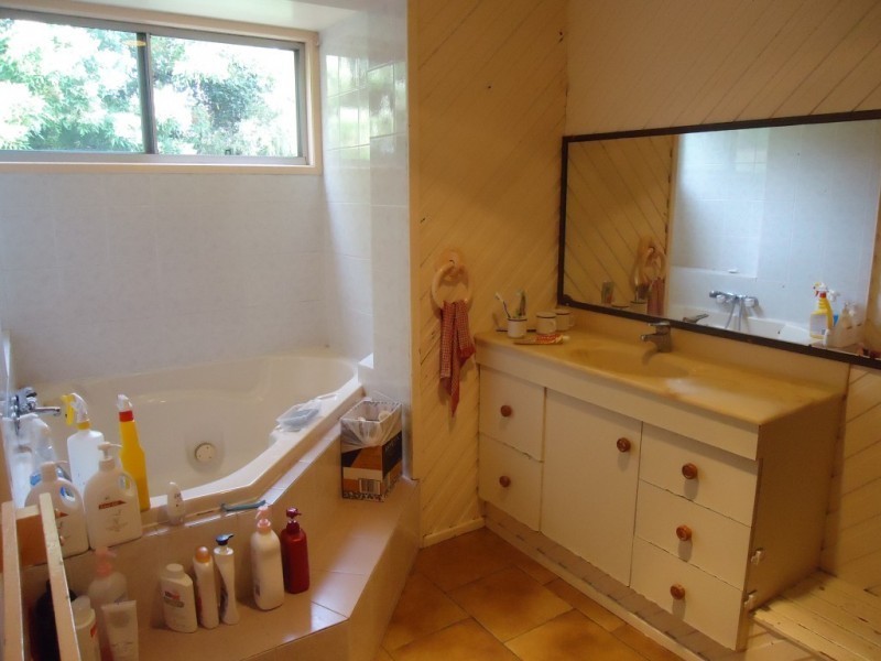 10 Pohlman Street, Norville QLD 4670