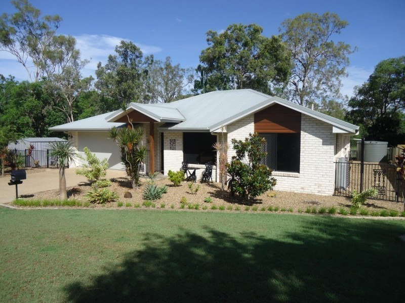 14 Green Avenue, Branyan QLD 4670