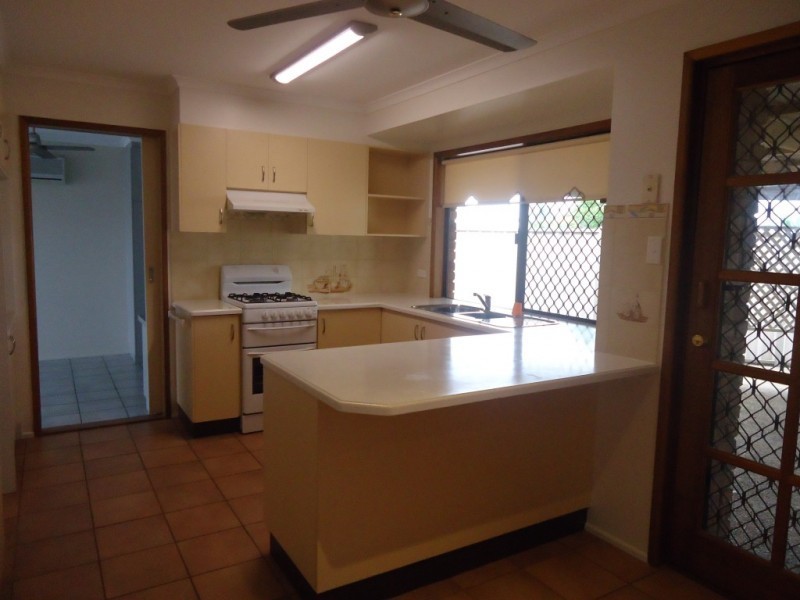 11 Wilmoth Street, Kepnock QLD 4670