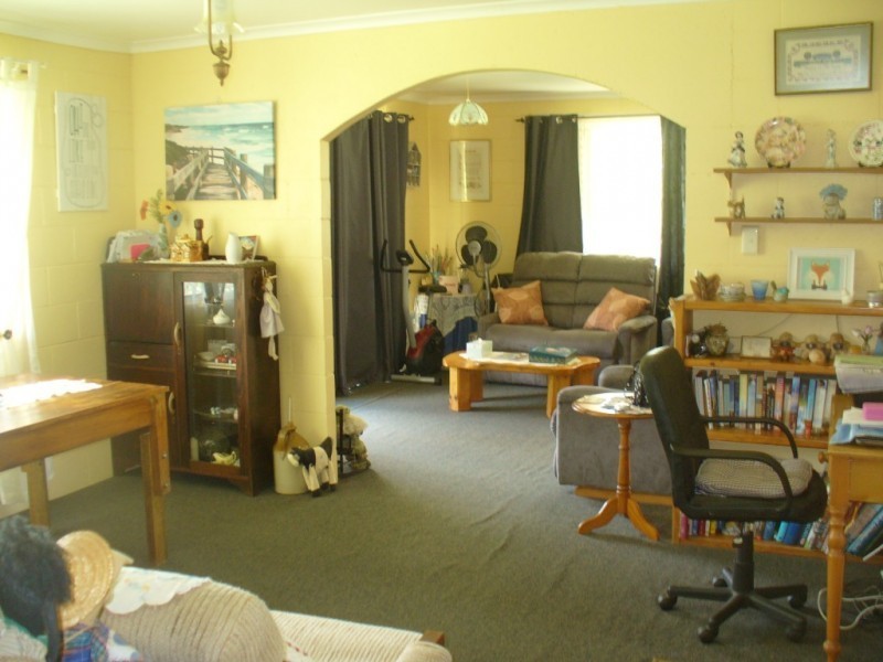1099 Monduran Road, Waterloo QLD 4673