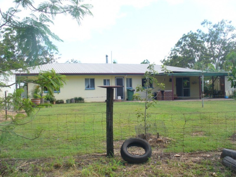 1099 Monduran Road, Waterloo QLD 4673