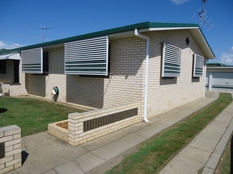 60 Vasey Street, Avenell Heights QLD 4670
