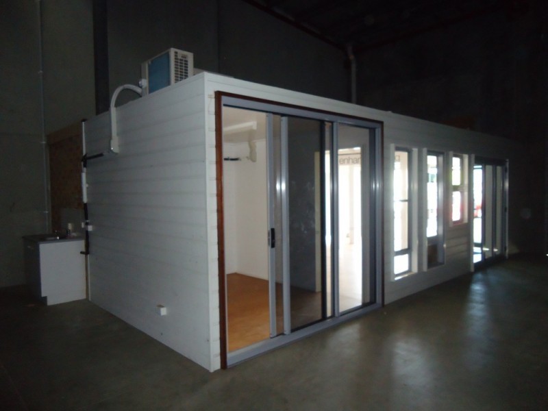 2/2 Activity Street, Svensson Heights QLD 4670