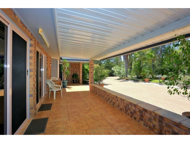 27 Cockatoo Crescent, Gooburrum QLD 4670