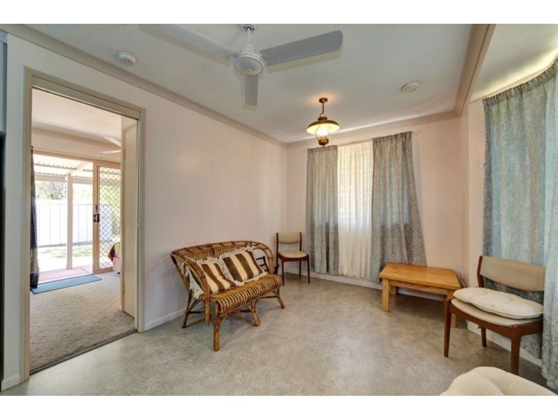 27 Cockatoo Crescent, Gooburrum QLD 4670