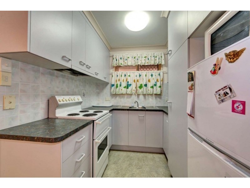 27 Cockatoo Crescent, Gooburrum QLD 4670