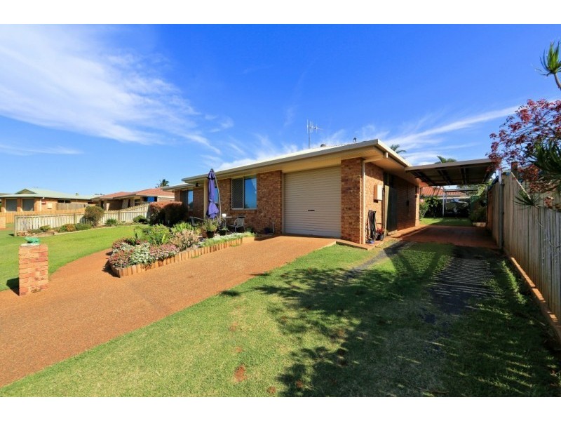 33 Swan Drive, Kalkie QLD 4670