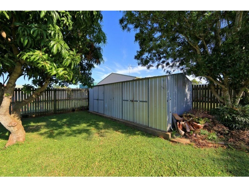 33 Swan Drive, Kalkie QLD 4670