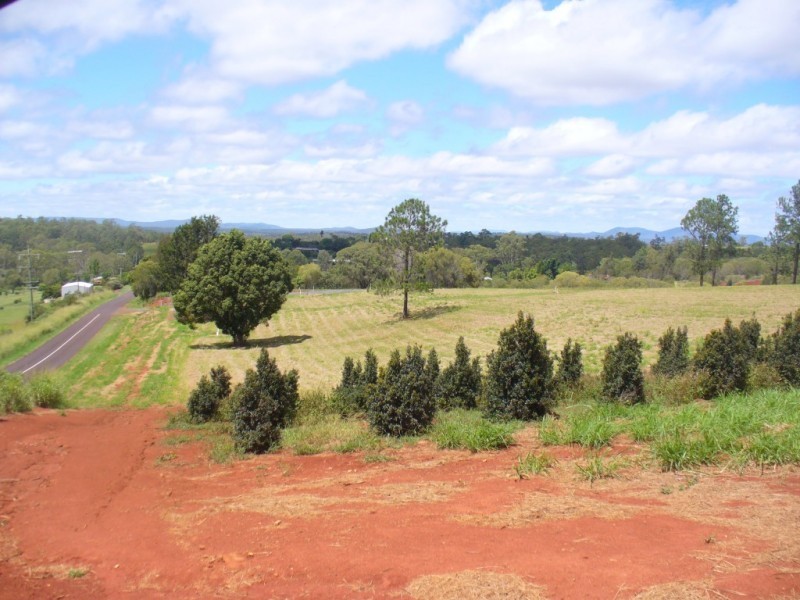 22 Rainbows Road, South Isis QLD 4660