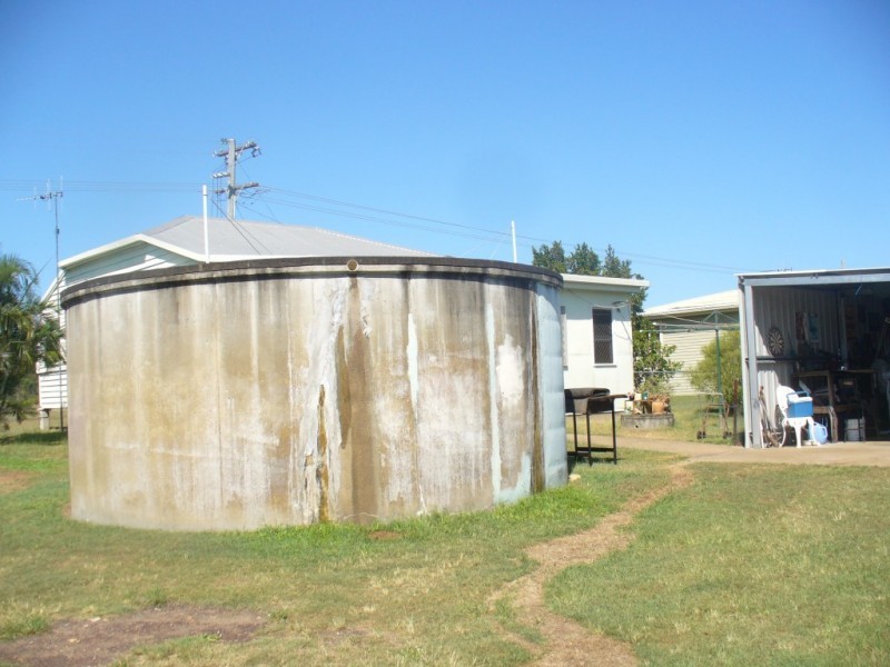 12 River Street, Avondale QLD 4670