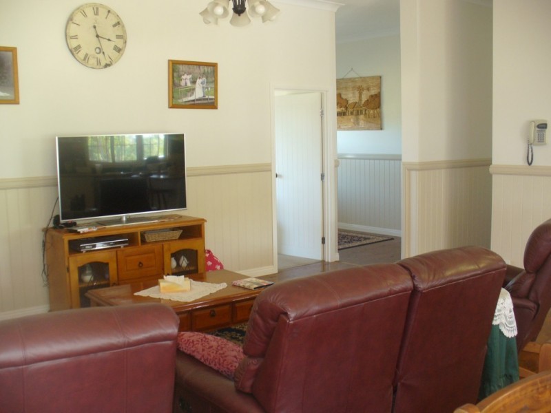 39 McLeods Road, Bullyard QLD 4671