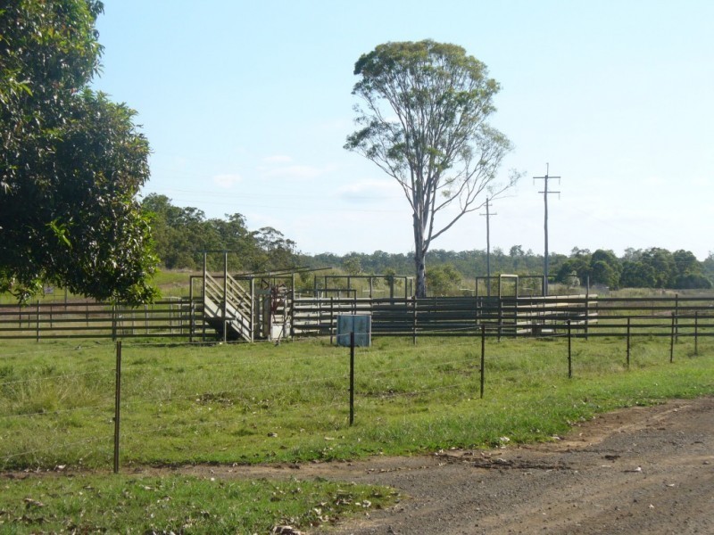 39 McLeods Road, Bullyard QLD 4671