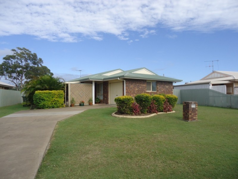 7 Bloomfield Drive, Bundaberg East QLD 4670