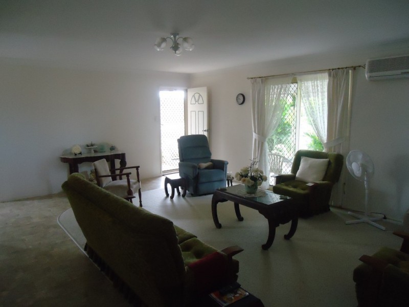 7 Bloomfield Drive, Bundaberg East QLD 4670