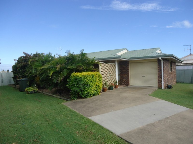 7 Bloomfield Drive, Bundaberg East QLD 4670