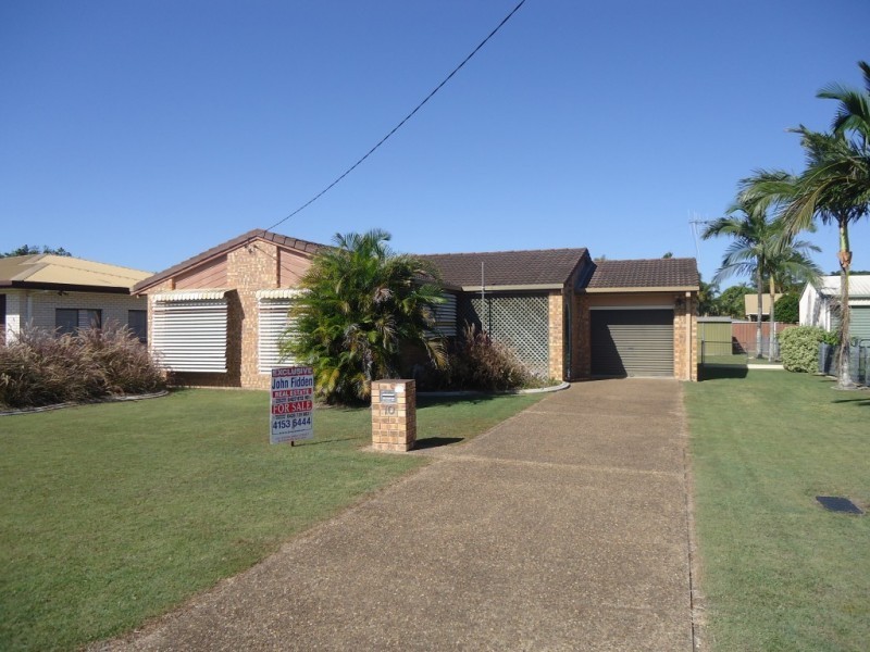10 Robertson Street, Kepnock QLD 4670