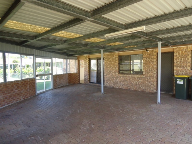 10 Robertson Street, Kepnock QLD 4670