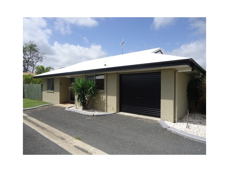 9/6a Dunn Road, Avenell Heights QLD 4670