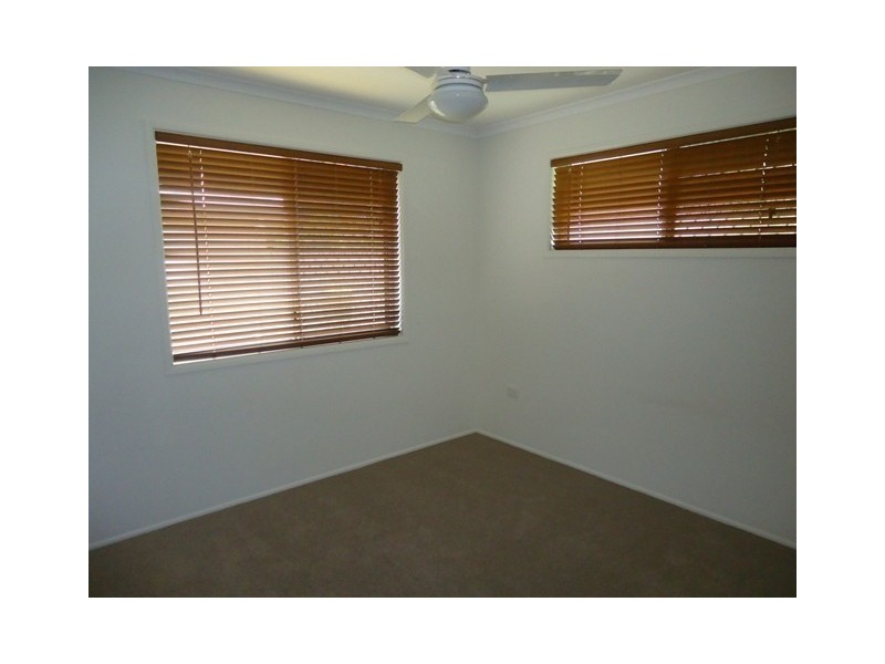 9/6a Dunn Road, Avenell Heights QLD 4670