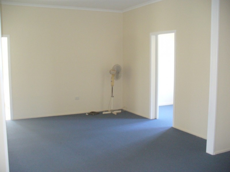 19 Rieck Street, Gin Gin QLD 4671
