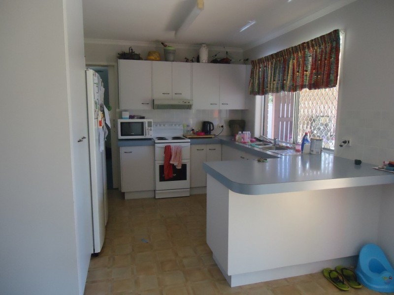 19 Smiths Rd, Avoca QLD 4670