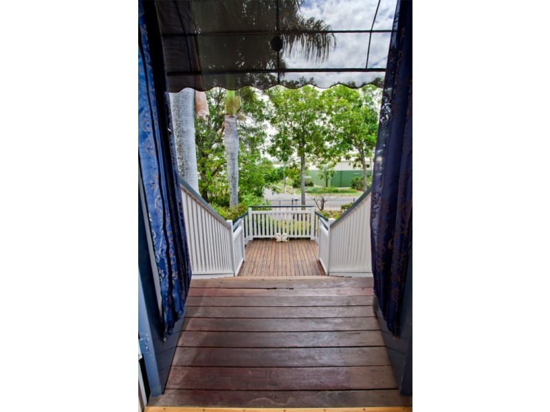 2 Normanby Square, Bundaberg South QLD 4670