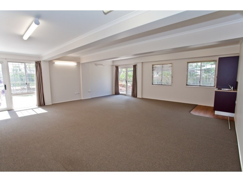 2 Normanby Square, Bundaberg South QLD 4670