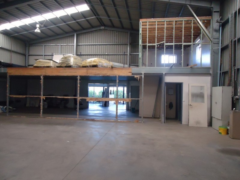 5 Charlie Trigg Crescent, Thabeban QLD 4670