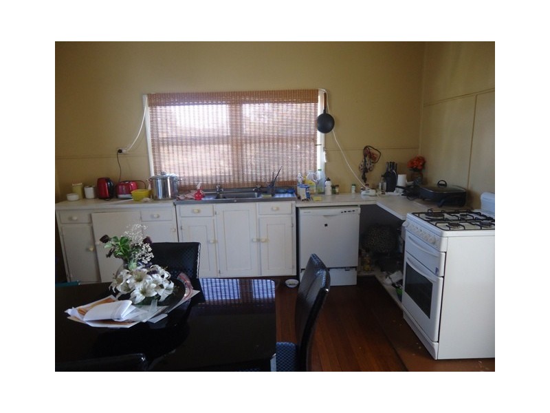 39 Hurst Street, Walkervale QLD 4670