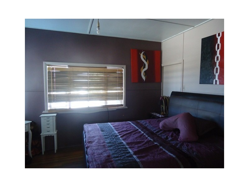 39 Hurst Street, Walkervale QLD 4670