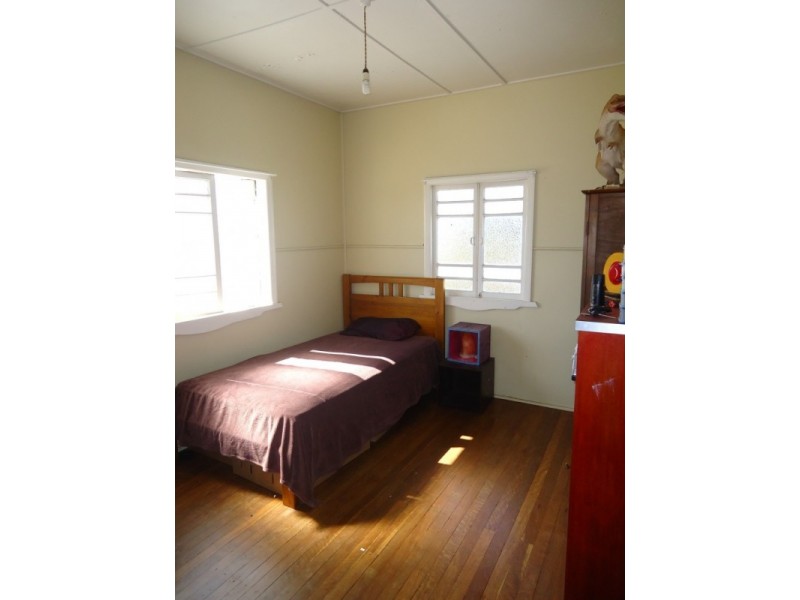 39 Hurst Street, Walkervale QLD 4670