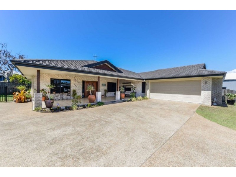 4 SEAHORSE COURT, Innes Park QLD 4670