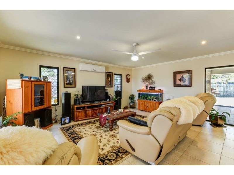 4 SEAHORSE COURT, Innes Park QLD 4670