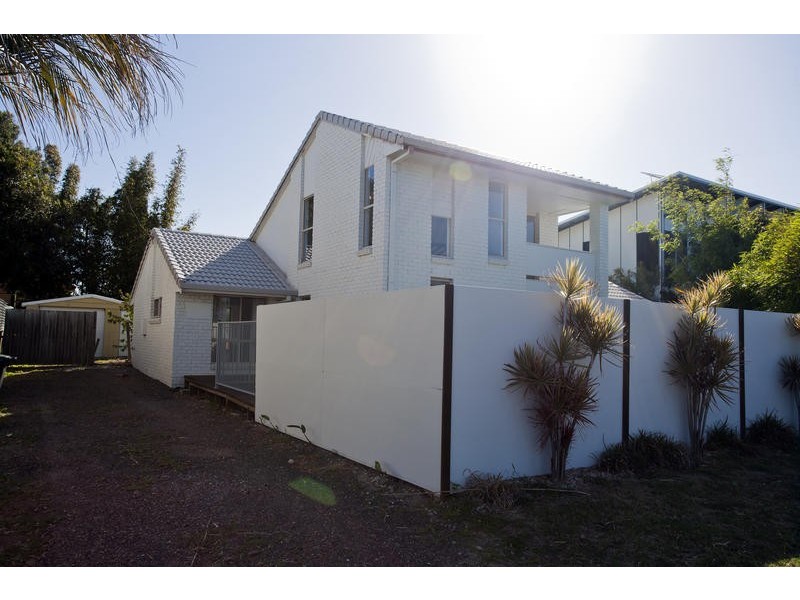 9 PACIFIC BOULEVARD, Moore Park Beach QLD 4670