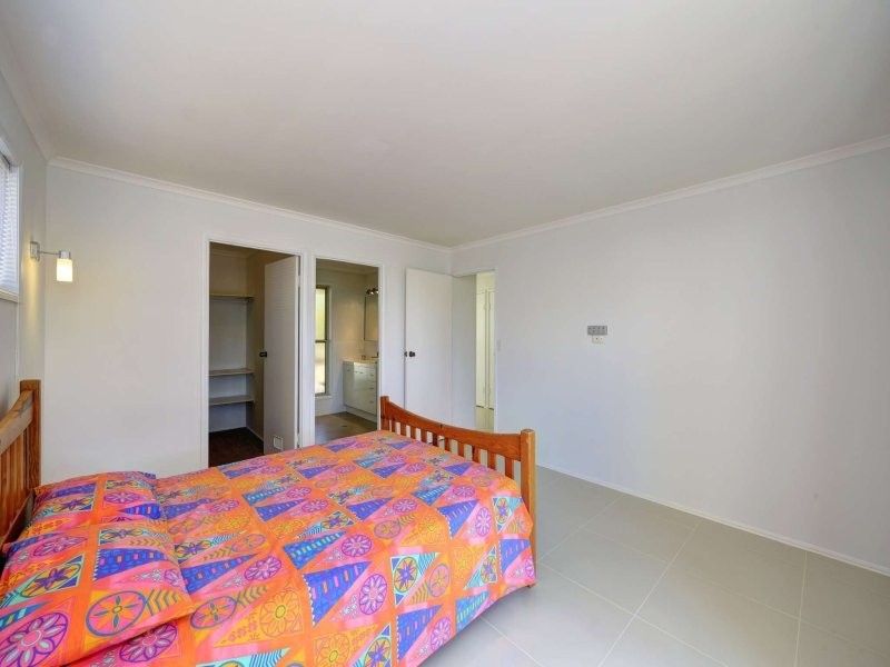 9 PACIFIC BOULEVARD, Moore Park Beach QLD 4670